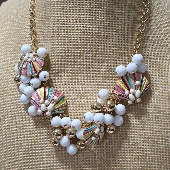 TALBOT'S Multicolor SEASHELL Charm and‎ Beaded Gold Tone Statement Necklace - Picture 8 of 13